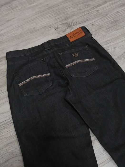 Armani Jeans r M