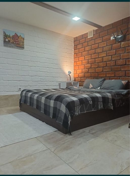 Без відкл СВІТЛА!ДокументиДвохкімнатна в новому 4 поверховому будинку!