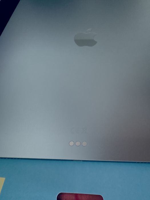 Apple iPad Air 13” M3 256 GB Wi-Fi – Niebieski | Stan idealny | Gwarancja Apple