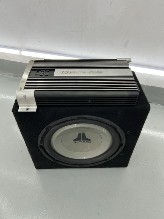 Ground Zero GZTA 2500TX + subwoofer JL Audio – mocny zestaw car audio