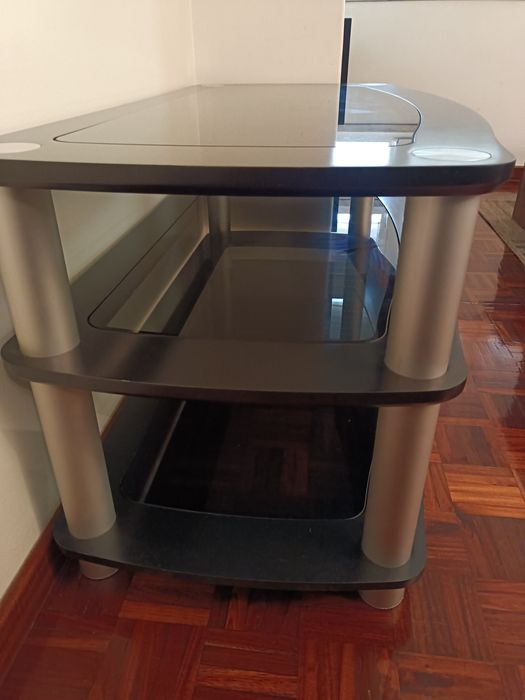 Mesa de sala / exposição para Hi-Fi / TV