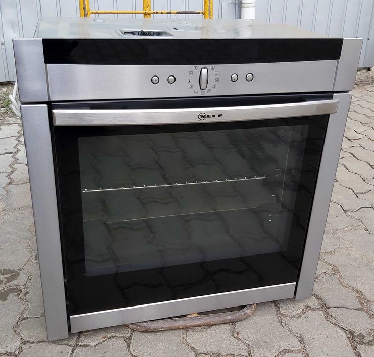 Ексклюзивная духовка Bosch Neff B45E42N3 из Германии б/у