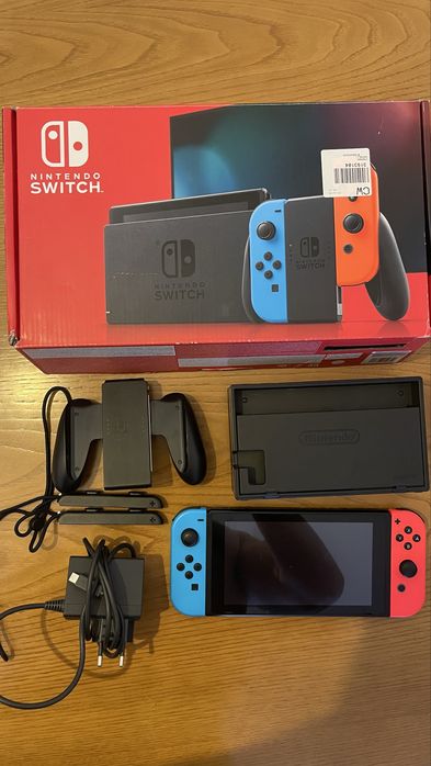 Nintendo switch em caixa