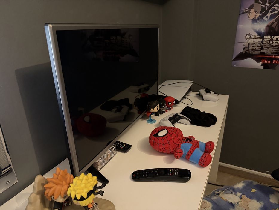 TV LG 32" LED (Modelo 32LH510B) + Comando e Transformador