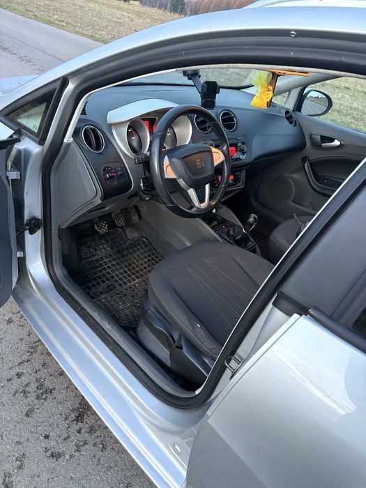 Seat Ibiza 1.2 2011 Rok