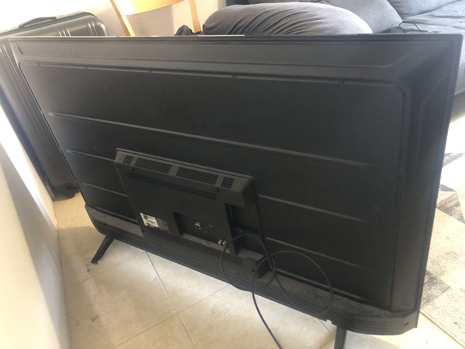 Tv com para peças