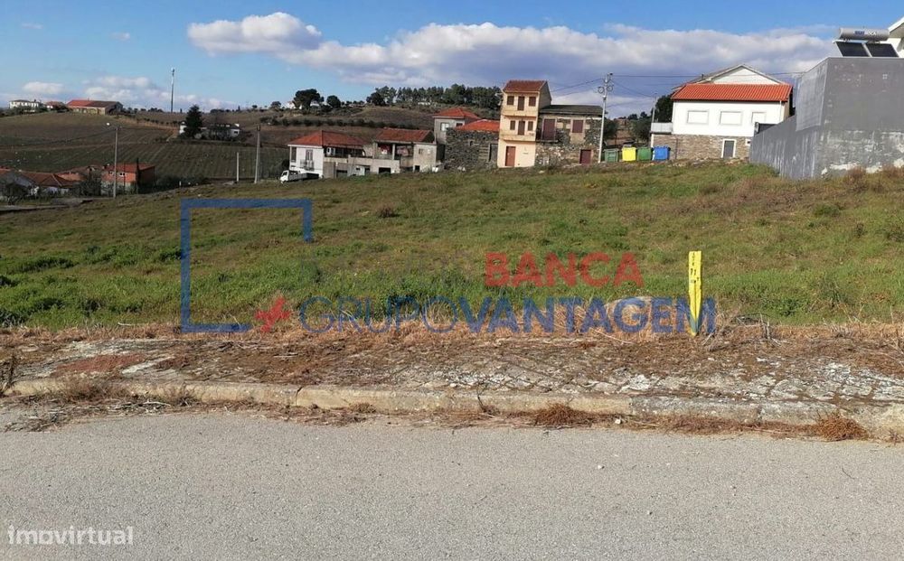 Lote para moradia individual, novo, para venda, Peso da Régua - Can...