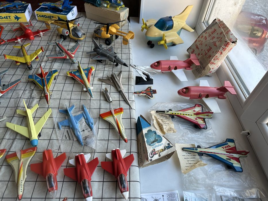 Ігрушка ссср Машинка Літак