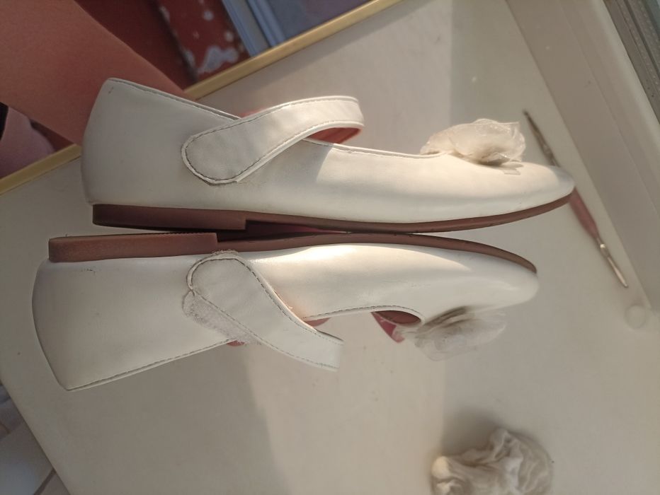 Туфли белые 32 размер