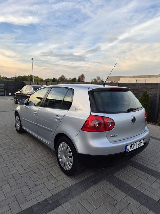 Volkswagen Golf Hatchback 1.4 MPi 80km 5-Drzwi Wersja TOUR 2006r Zarej w PL