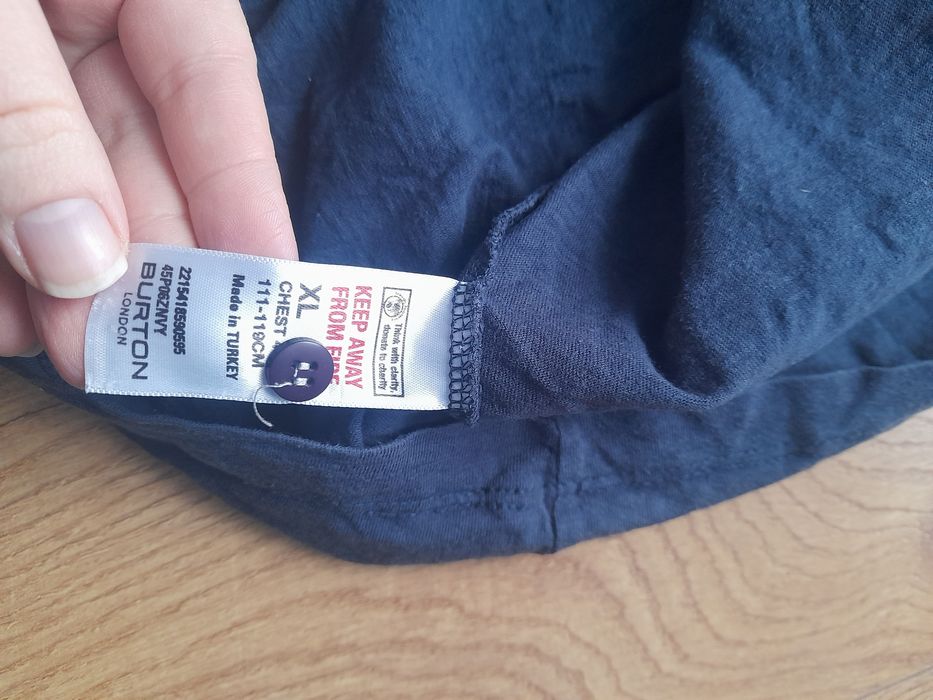 T-shirt granatowy męski z guziczkami Burton rozm.XL