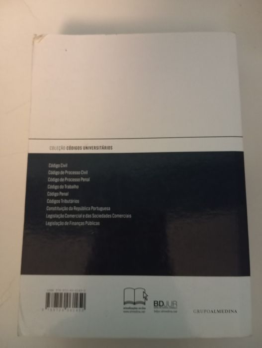 Livro direito Código tributário
