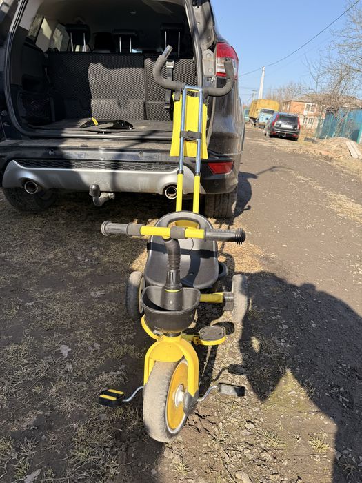 Велосипед з батьківською ручкою