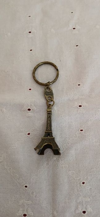 Porta-chaves Torre Eiffel, novo