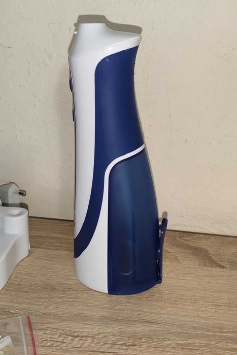 Nevadent акумуляторний водяний флоссер NMD 3.7 B8/ Іригатор