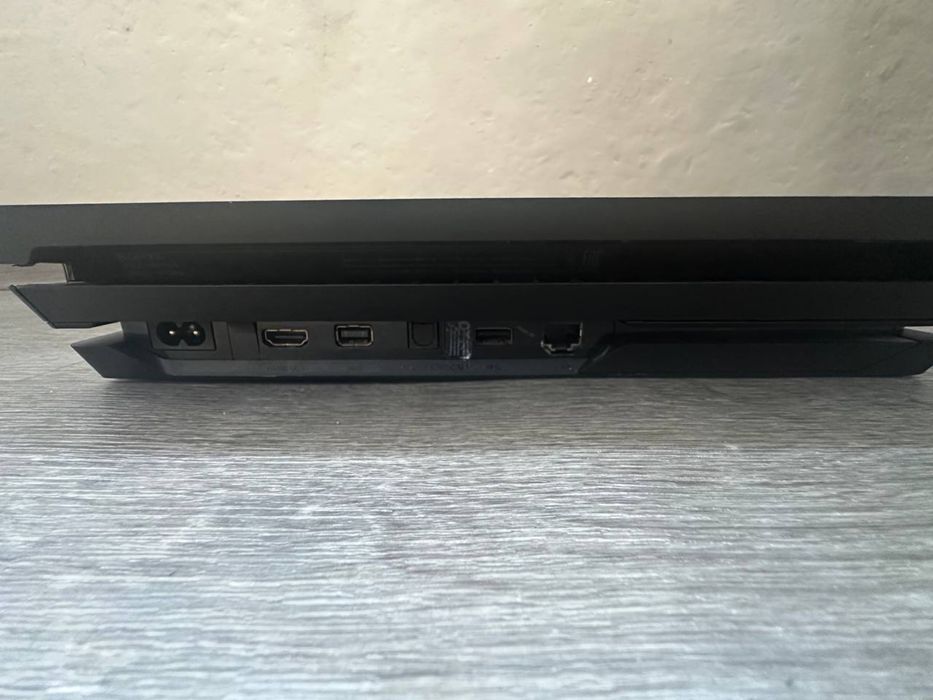 Приставка Sony PlayStation 4 PRO 1TB ПС 4 Про