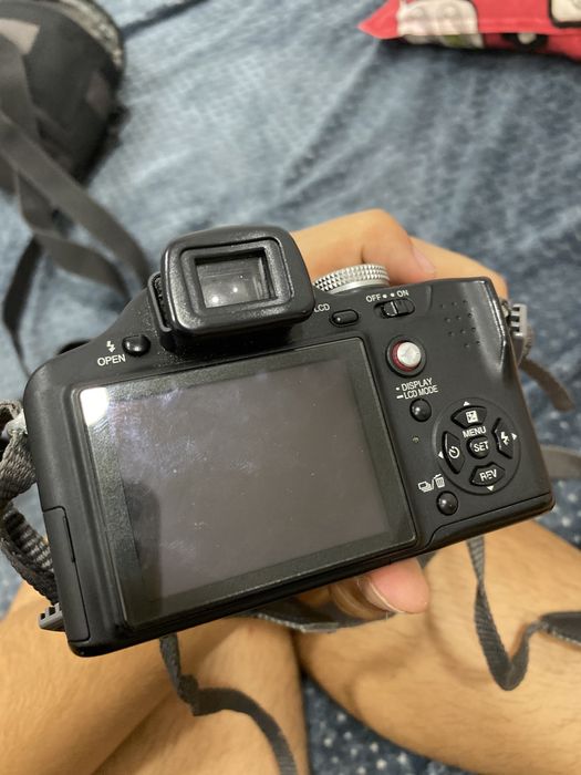 Câmera Fotográfica Lumix DMC-FZ8