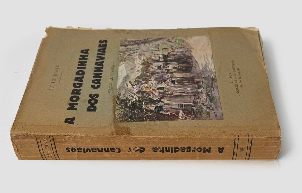 1930, Julio Diniz, A Morgadinha dos Canaviaes. Edição ilustrada.