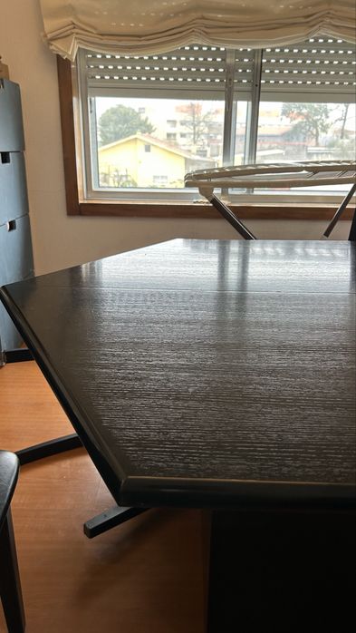 Mesa preta extensivel