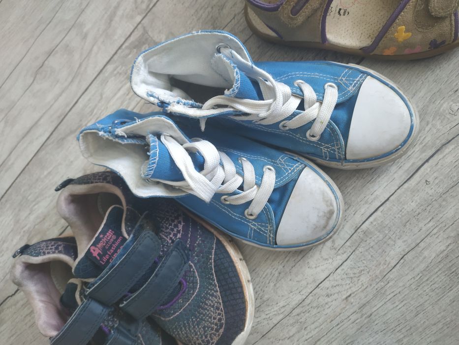 Zestaw butów dziewczęcych 28