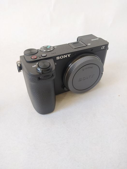 Фотоапарат Sony Alpha A6700 body (ILCE6700B.CEC) Новий. Гарантія.