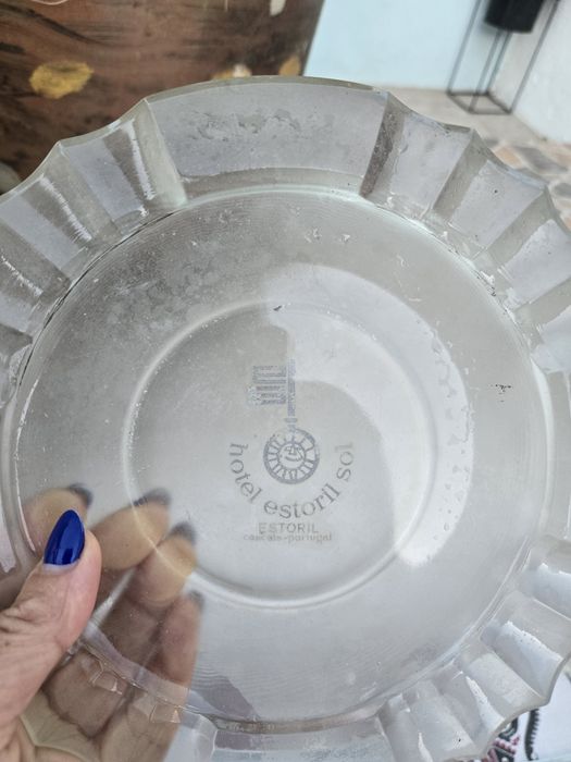 Cinzeiros um hotel estoril sol