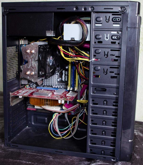 ПК Intel Xeon E5450/8GB DDR3/256GB SSD/8600 GTS 512MB