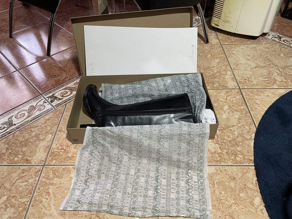 Botas Unisa Novas biqueira Redonda