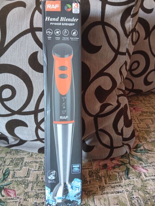 Ручной погружной блендер ,новый в коробке
