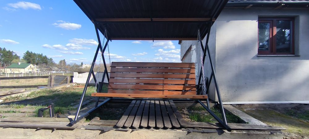 Качеля металева з накриттям