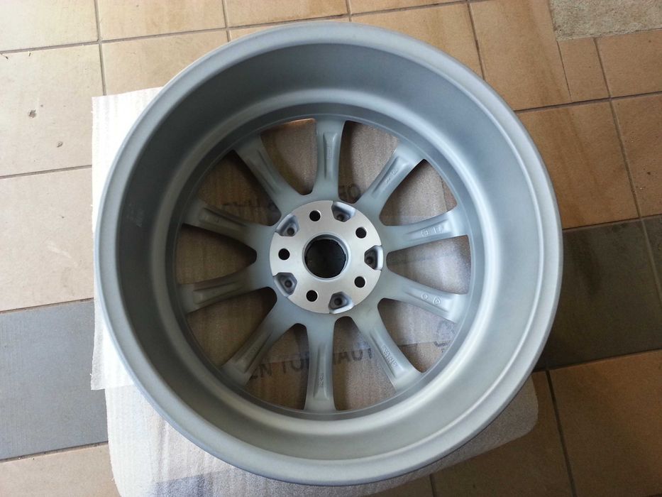 Felgi aluminiowe 5x114,3 7,5x18 60,1  Brock B32 Lexus Toyota Suzuki