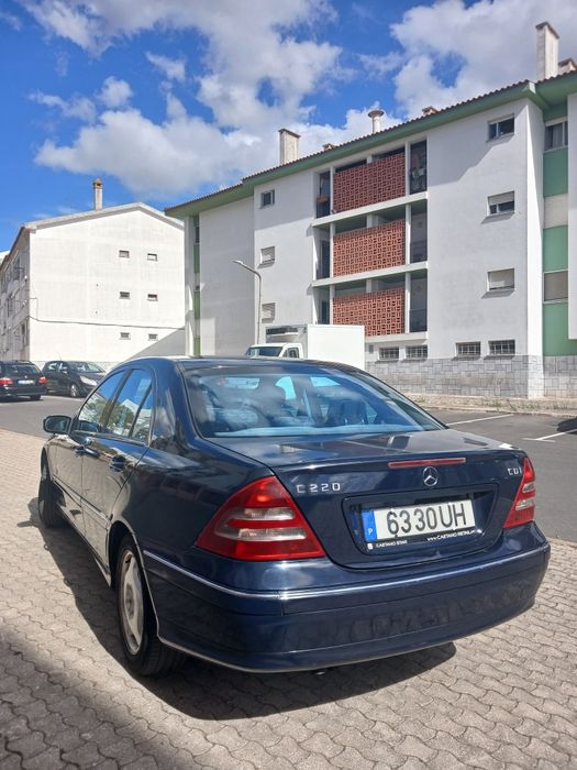 Mercedes C220 Elegance — 2002
