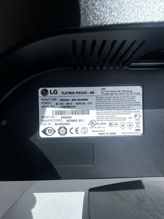 Монитор LG Flatron  IPS235V - BN