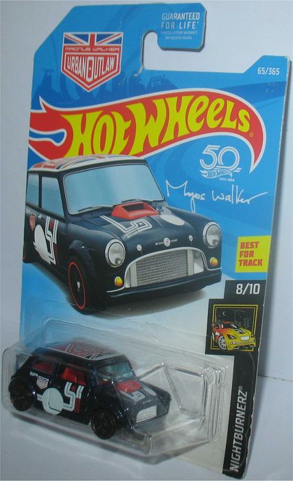 Hot Wheels - Morris Mini - Magnus Walker (cartão longo - 2018)