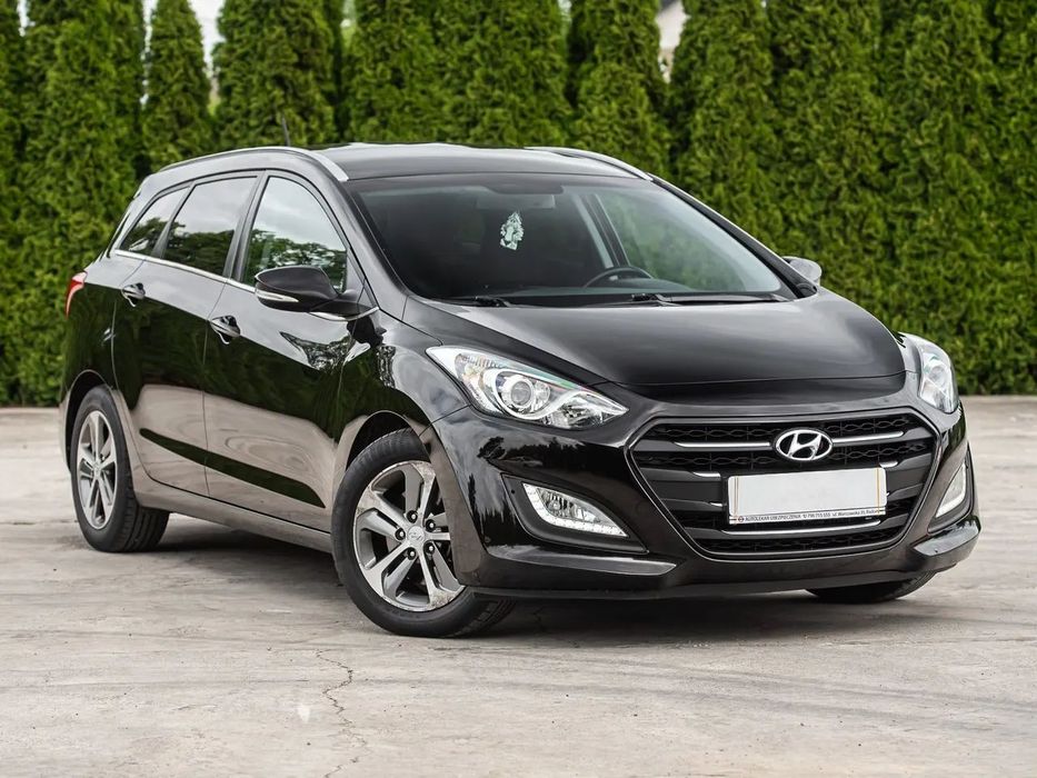 Hyundai I30 1.6CRDI 136KM Grzana Kierownica Fotele Navi Kamera Tempomat Parktronic