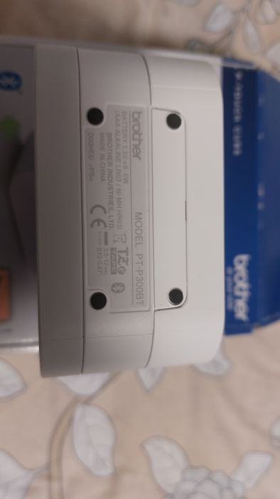 Brother P-Touch Pt-P300BT (TZe)