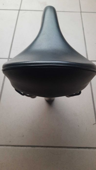 Siodełko rowerowe z amortyzatorem wygodne