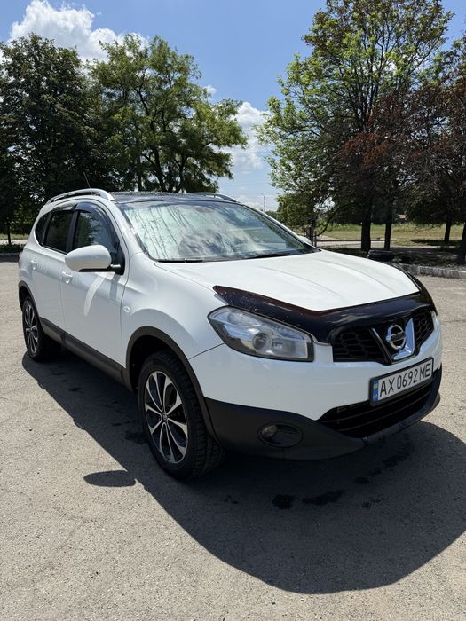 Nissan Qashqai +2 Bose 1.6 MT 2012. dci