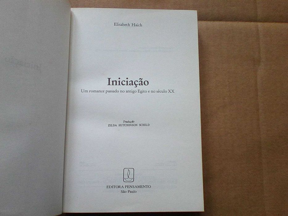 Iniciação Um romance passado no Egito e no século XX