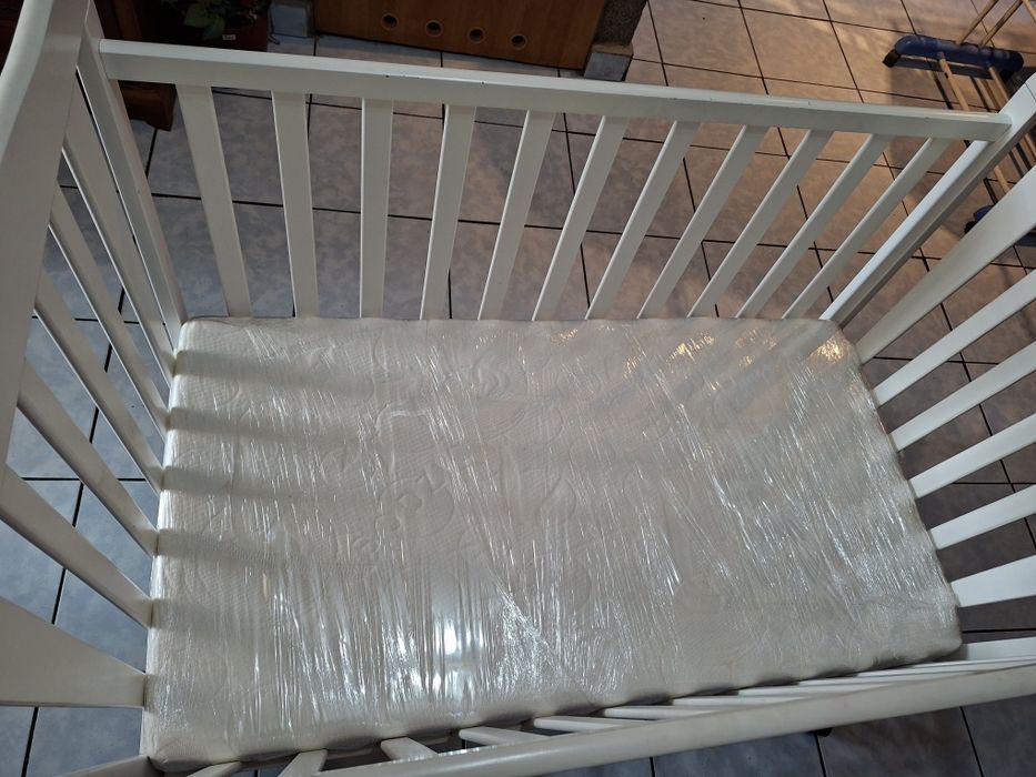 Białe Drewniane Łóżeczko  120x60 cm