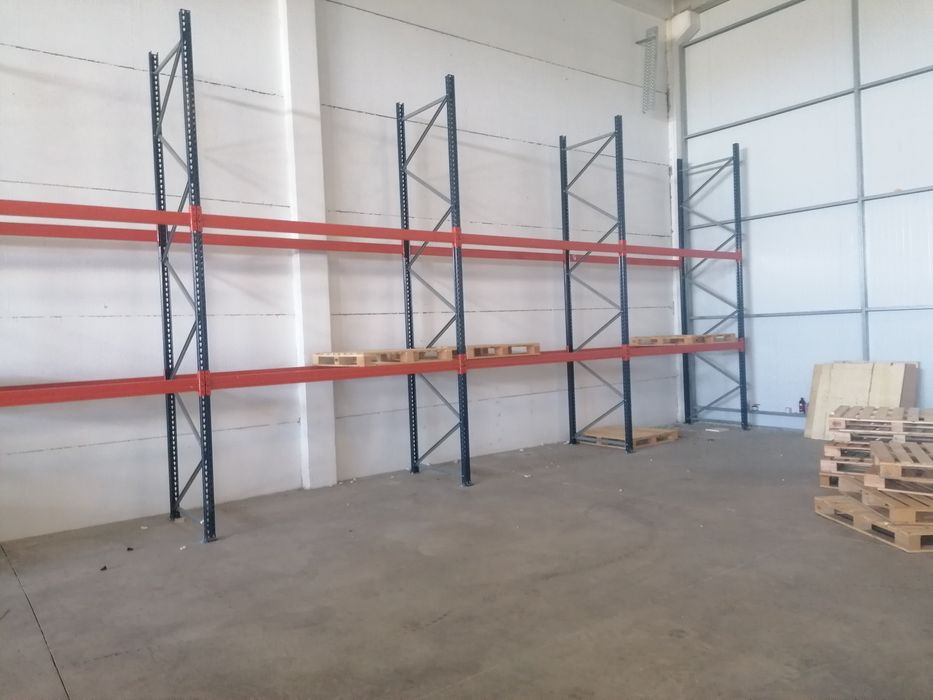Racks, parteleiras industriais, estantes de armazém