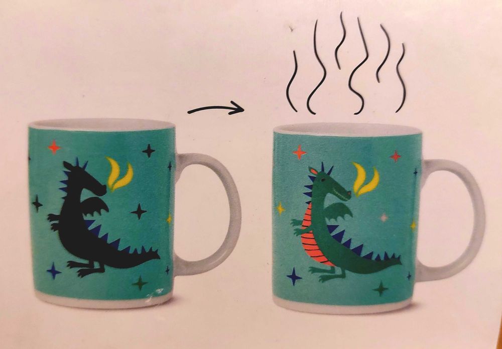 Caneca mágica - muda de cor com bebida quente
