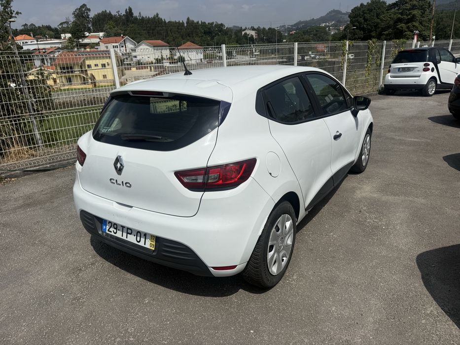 Renault clio comercial