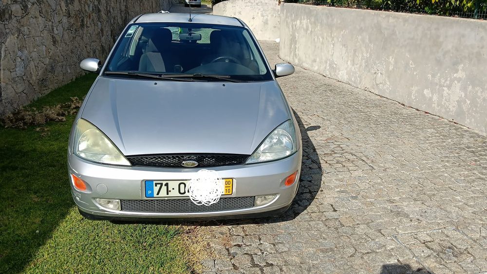 Carro Ford focus foto 4