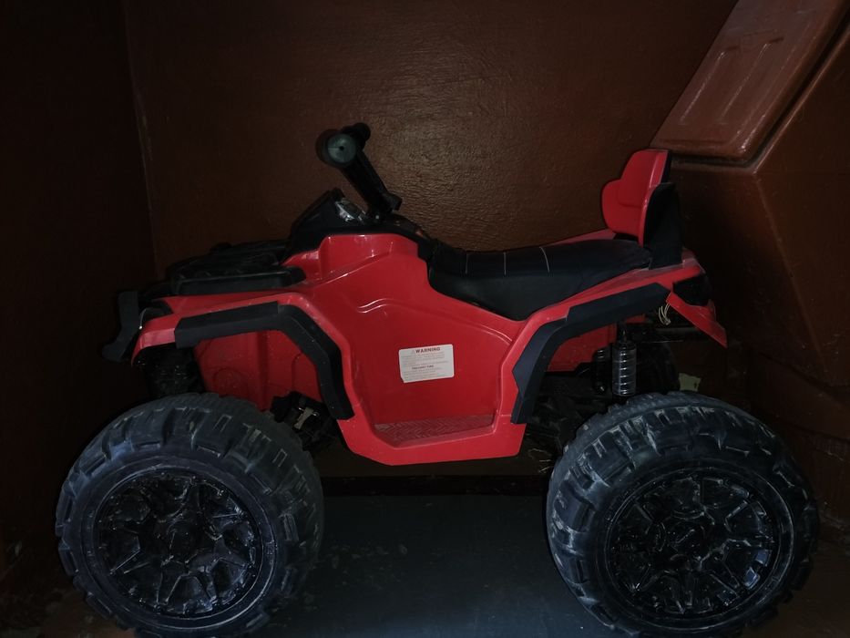 Дитячий електроквадроцикл Bambi Racer 4WD