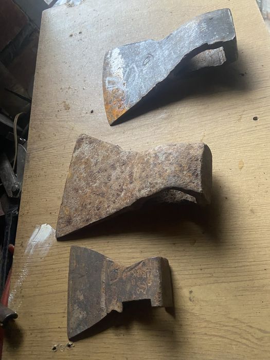 Продам топор хозяйственный