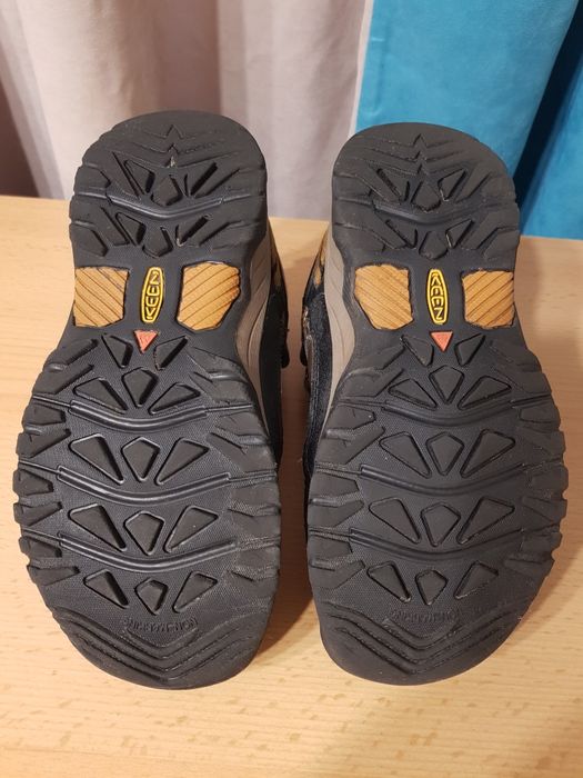 Шкіряні весняні/ осінні ботинки keen ( оригінал), 31р