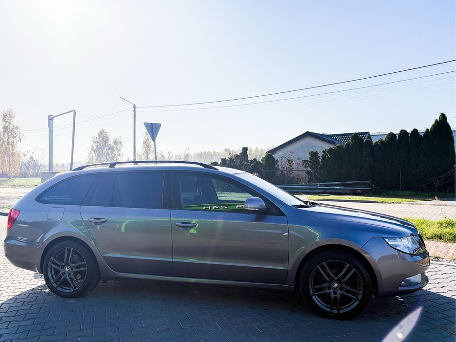 Samochod Skoda superb
