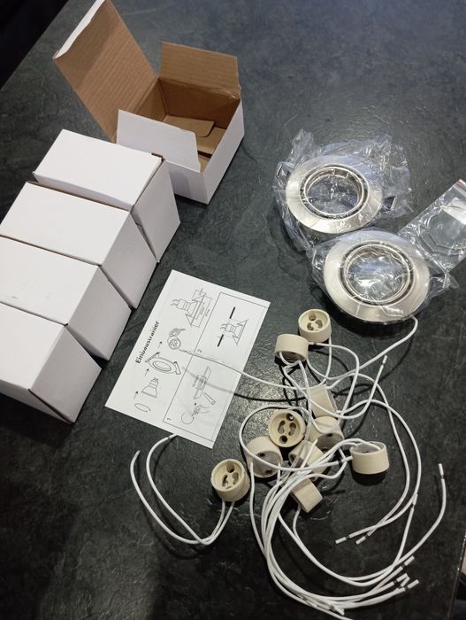 Oprawa sufitowa halogen LED