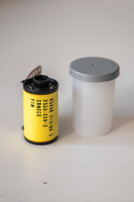 Kodak Vision 3 250d com/with REMJET. 35mm.